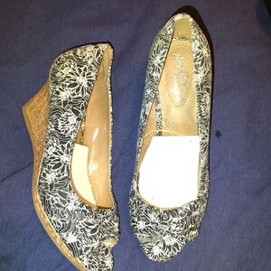 DexFlex Comfort Shoes 9w Espadrille Black White Floral Cork Wedge Heel P…